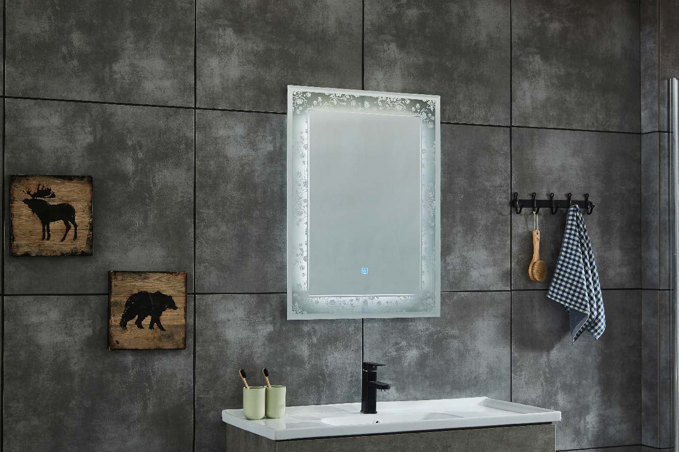 Espejo LED de baño sin cobre de línea vertical con vidrio súper blanco